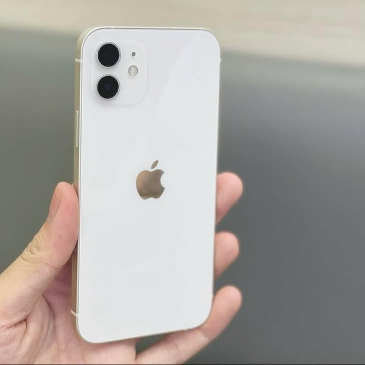 iPhone 12 Like New tại Quan Apple Nam Phước