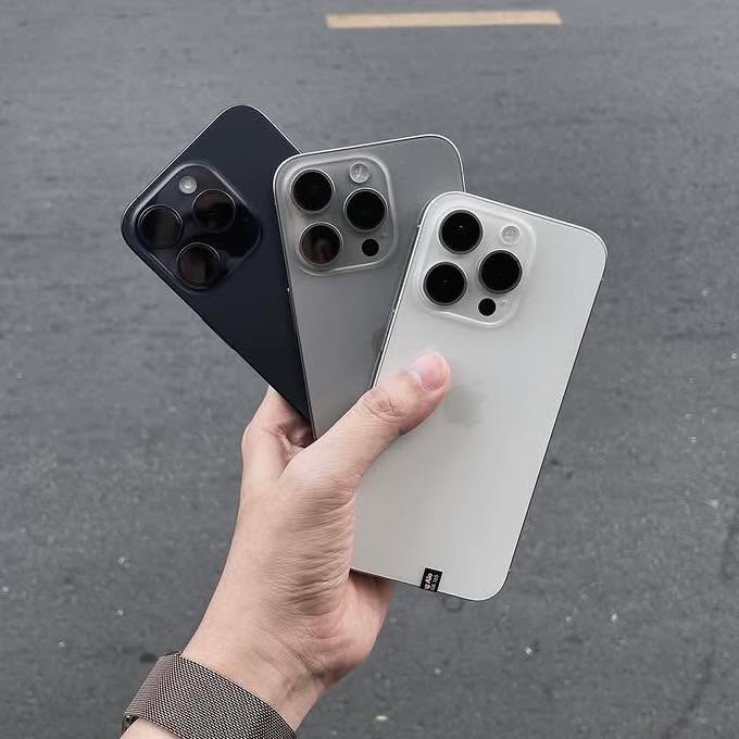iPhone 15 Pro Max Titanium tại Quan Apple