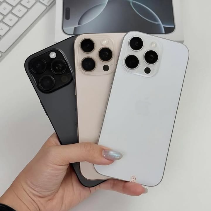 iPhone 16 Pro Max trưng bày tại Quan Apple Pleiku